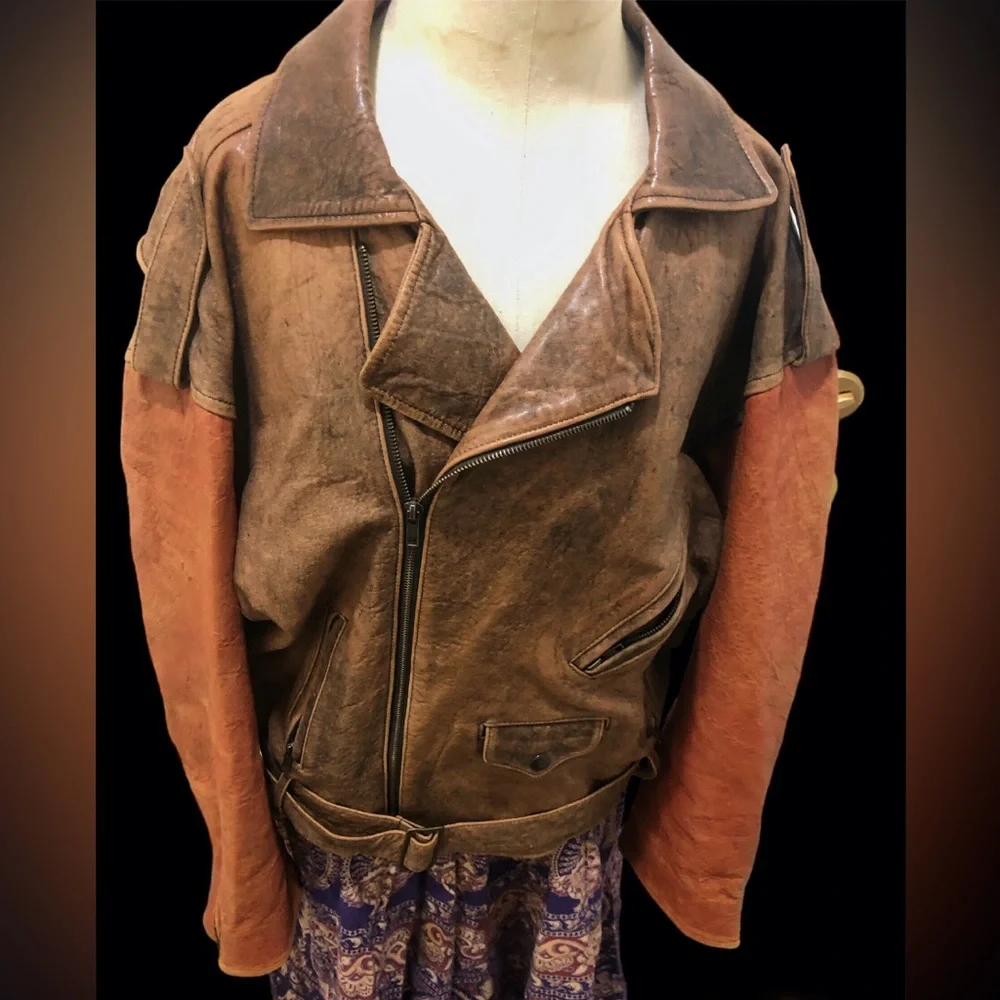 Vintage 90’s DKNY Leather Bomber Jacket S-M - Picture 4 of 13